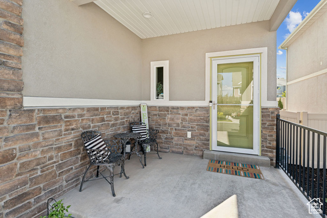 Property Photo: 14374 S Abbey Ln UT 84096