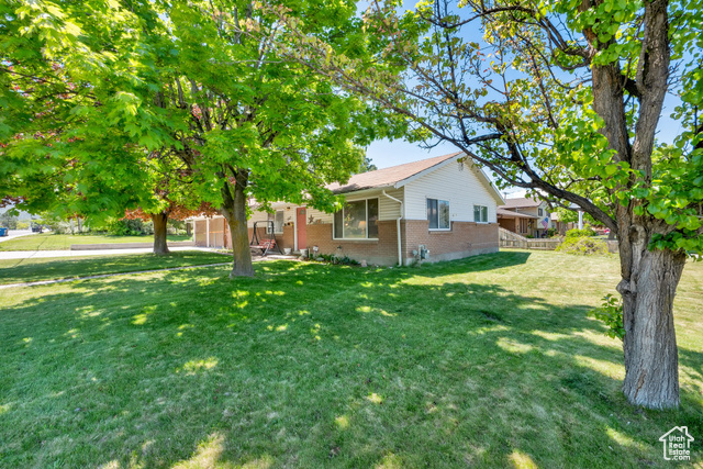 Property Photo: 593 N 600 E UT 84651
