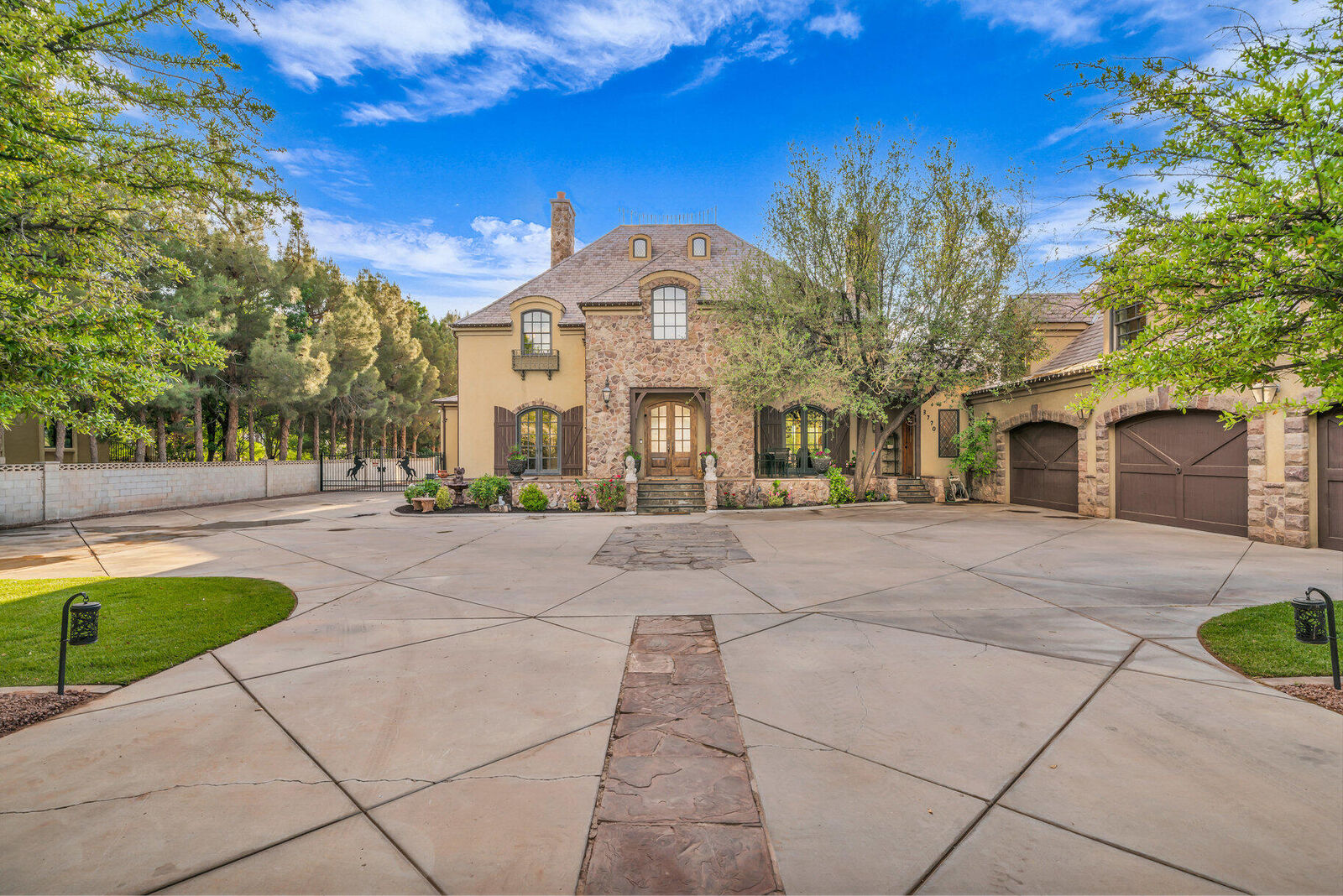 Property Photo:  3770 Sugar Leo Rd  UT 84790 