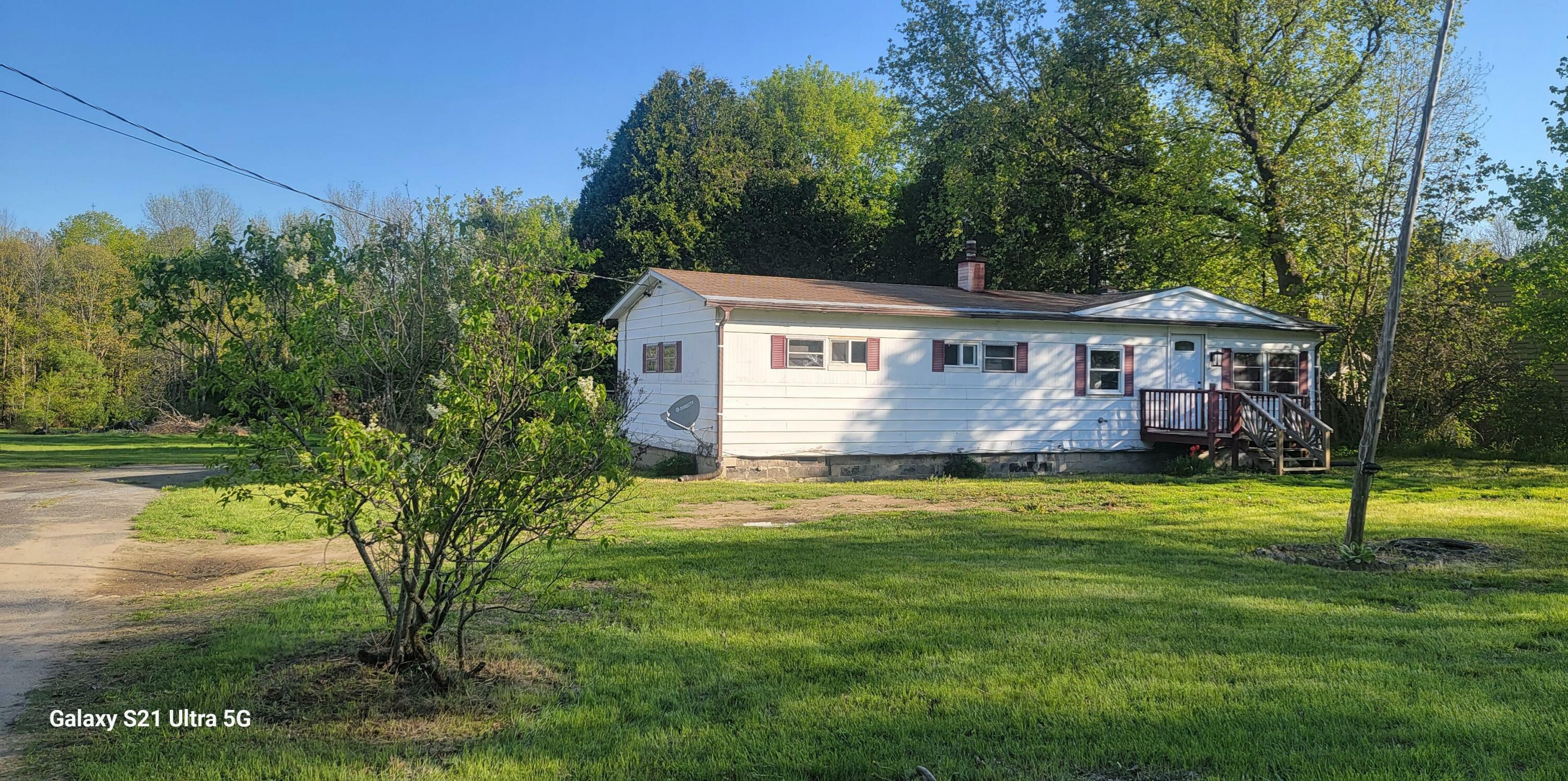 Property Photo: 1183 Sunset Drive NY 12996