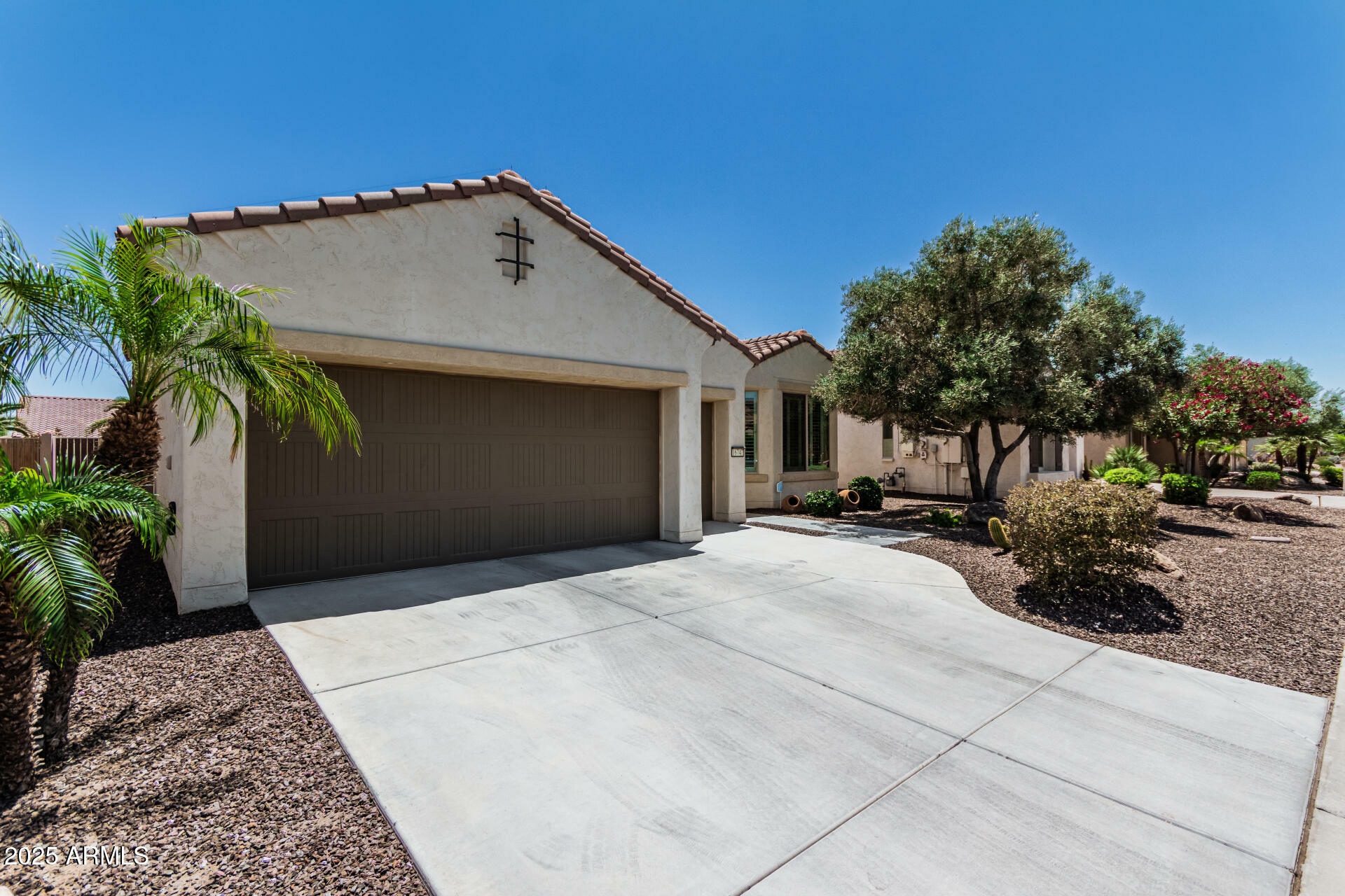 Property Photo: 16747 W Berkeley Road AZ 85395