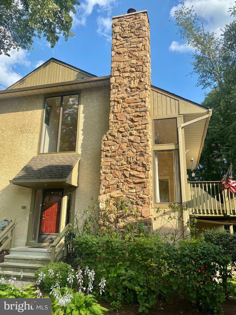 411 Lynetree Drive 12-C  West Chester PA 19380 photo