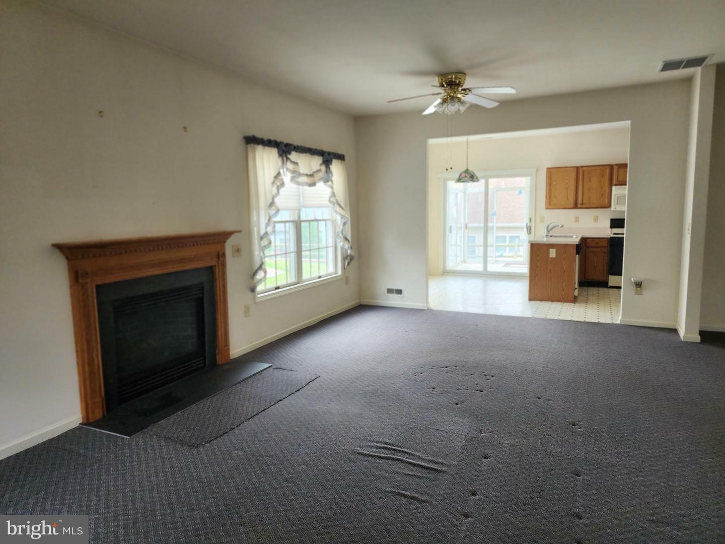 Property Photo:  16 Lantern Lane  NJ 08022 