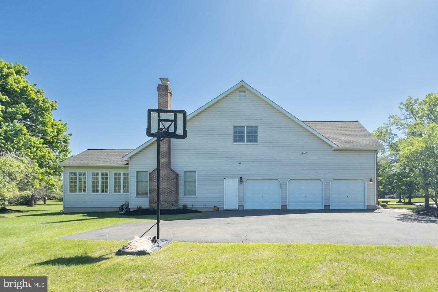 Property Photo:  554 W Village Road  NJ 08550 