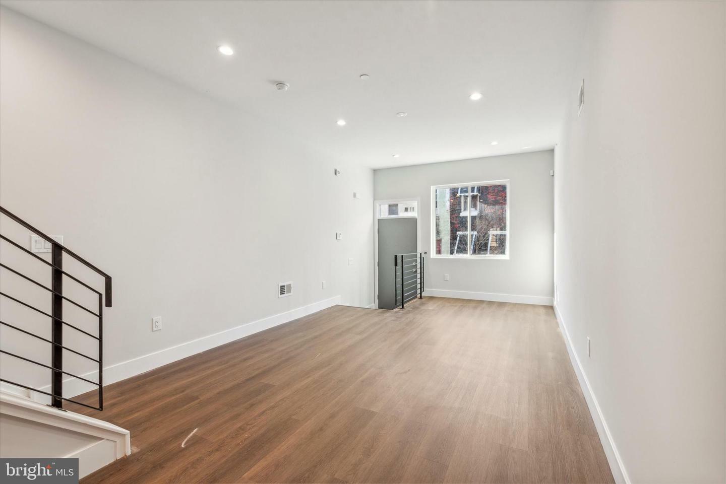 Property Photo: 2120 Bellmore Avenue PA 19134