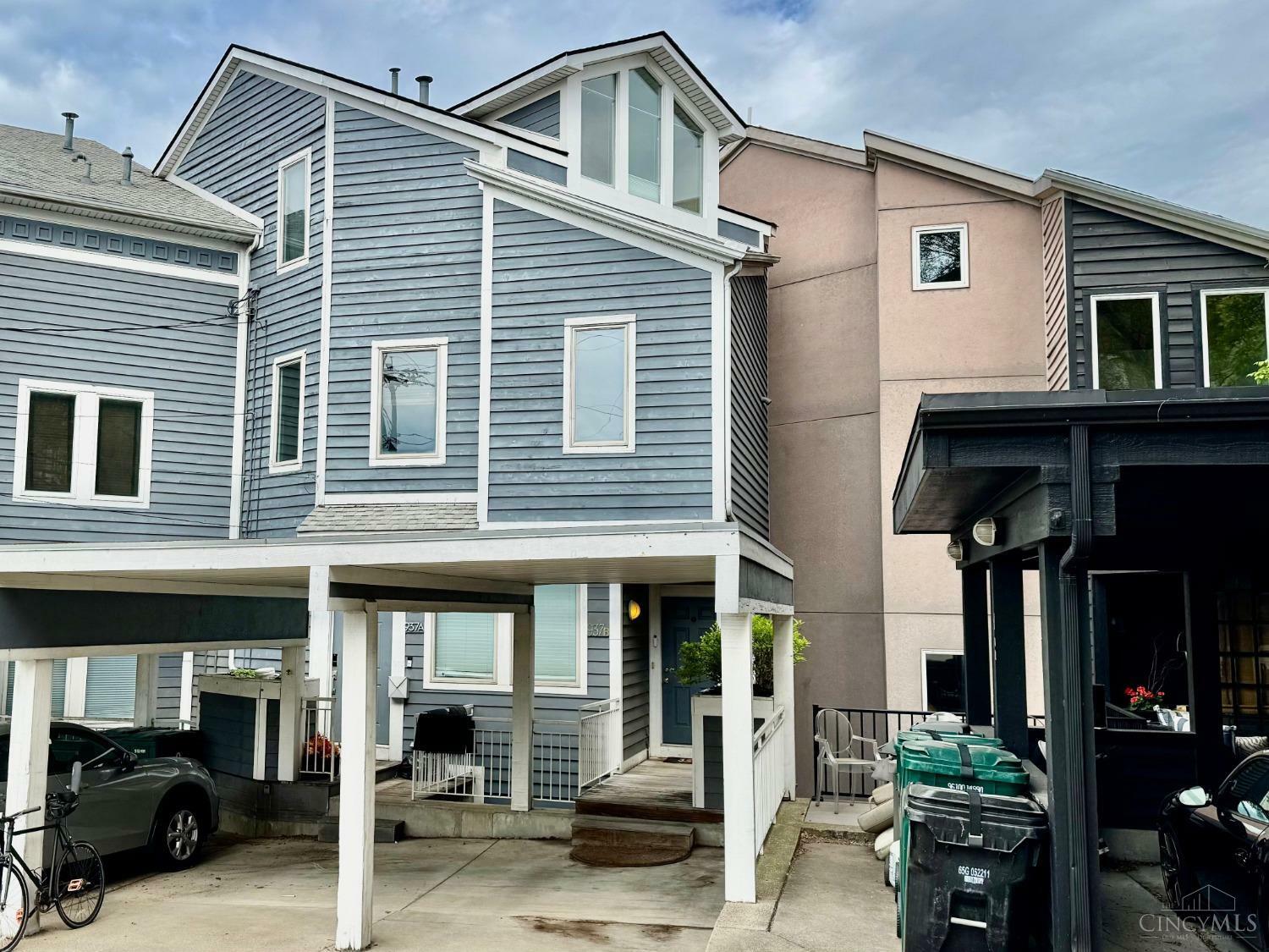 Property Photo: 937 Monastery Street OH 45202