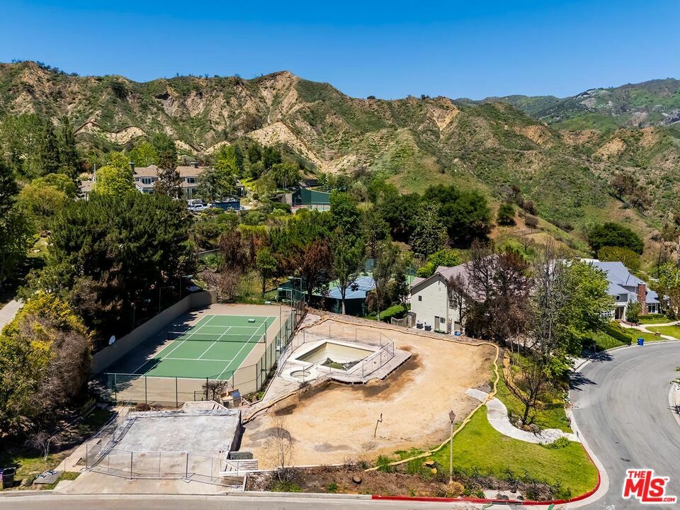 Property Photo: 17706 Camino De Yatasto CA 90272