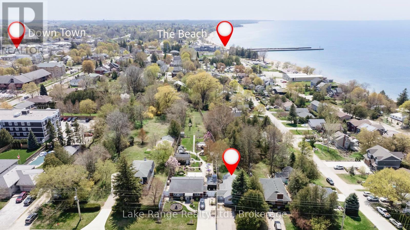 Property Photo: 188 Broadway Street ON N2Z 2X9