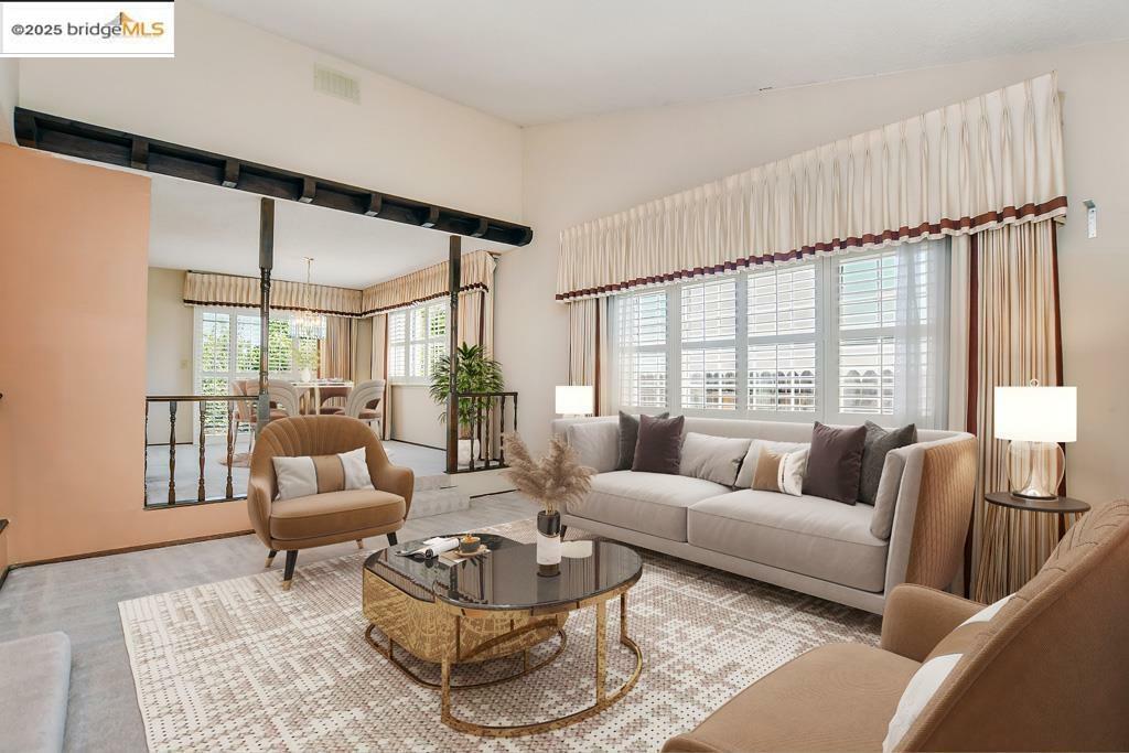 Property Photo: 100 Yellowood Pl CA 94565