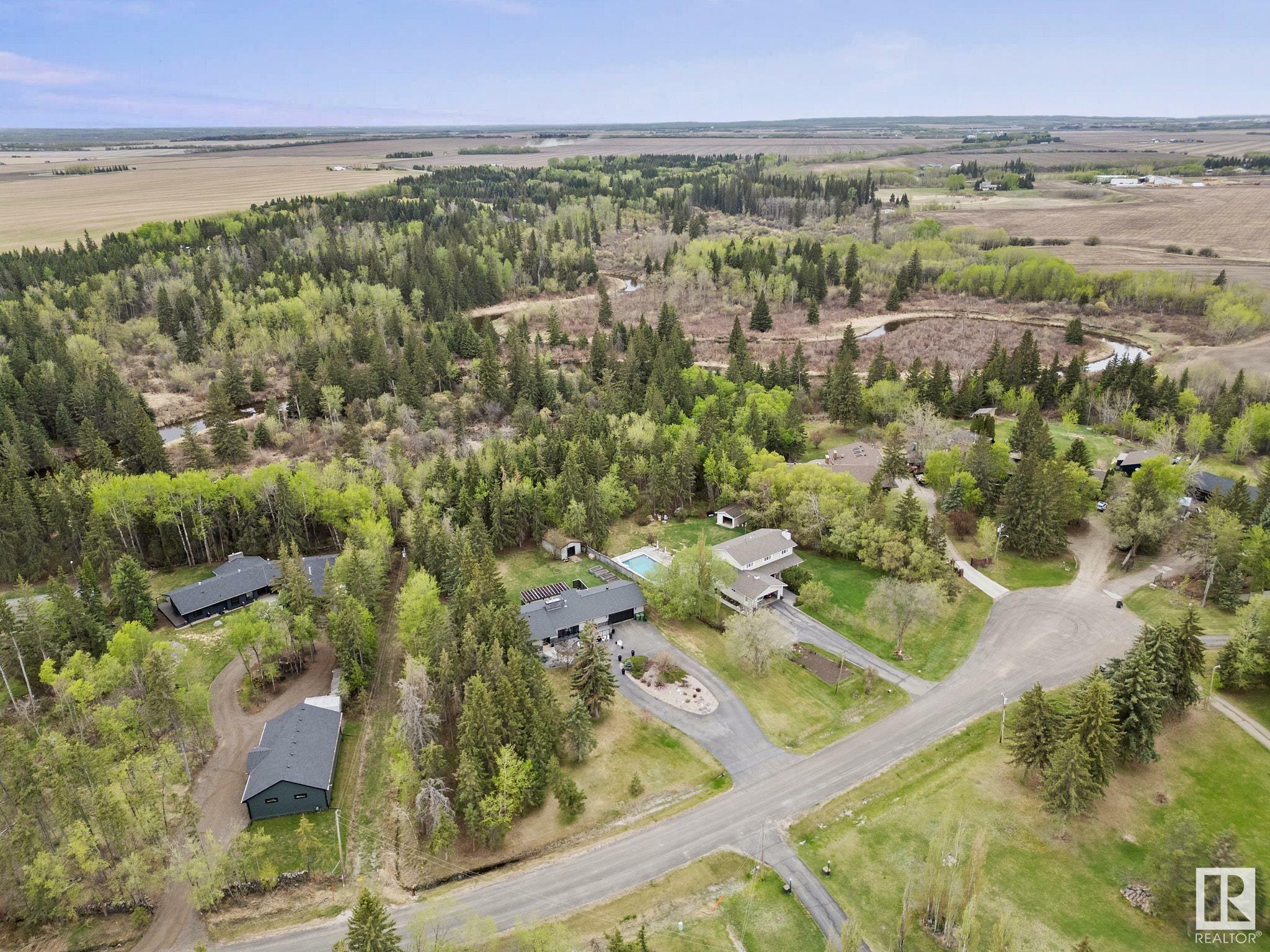 54006 Rge Road 261 32  Rural Sturgeon County AB T8T 0C1 photo