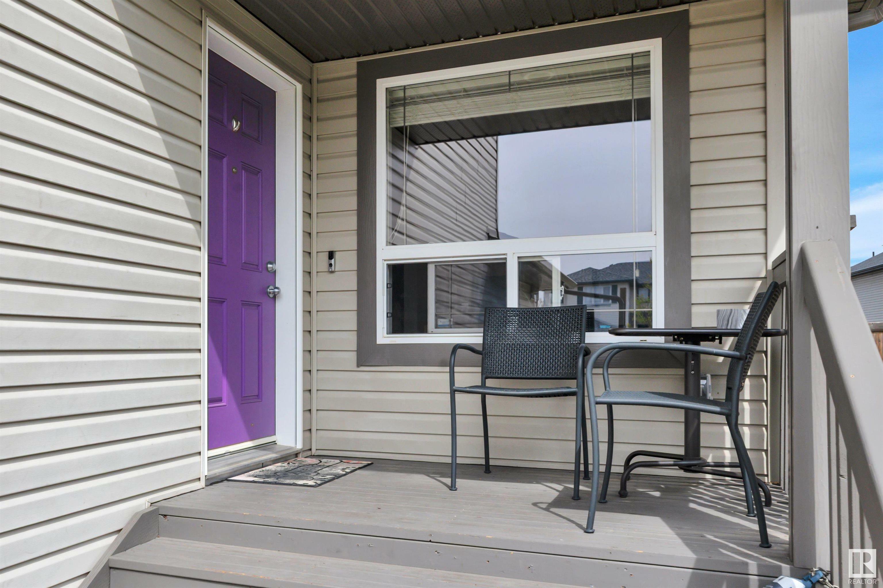 Property Photo: 521 Fairway Terrace AB T7Z 0G9