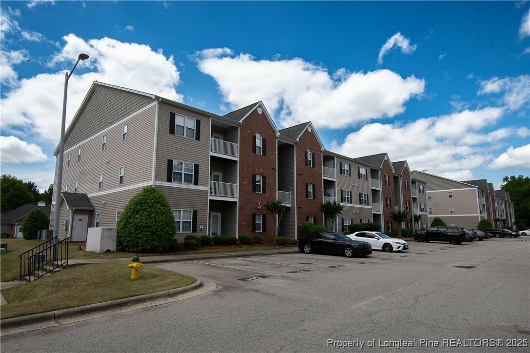 Property Photo: 616 Marshtree Lane 304 NC 28314