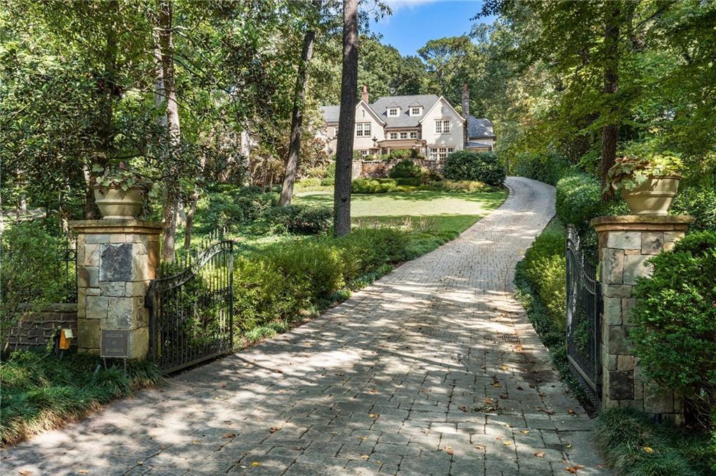 Property Photo: 4375 Mount Paran Parkway NW GA 30327