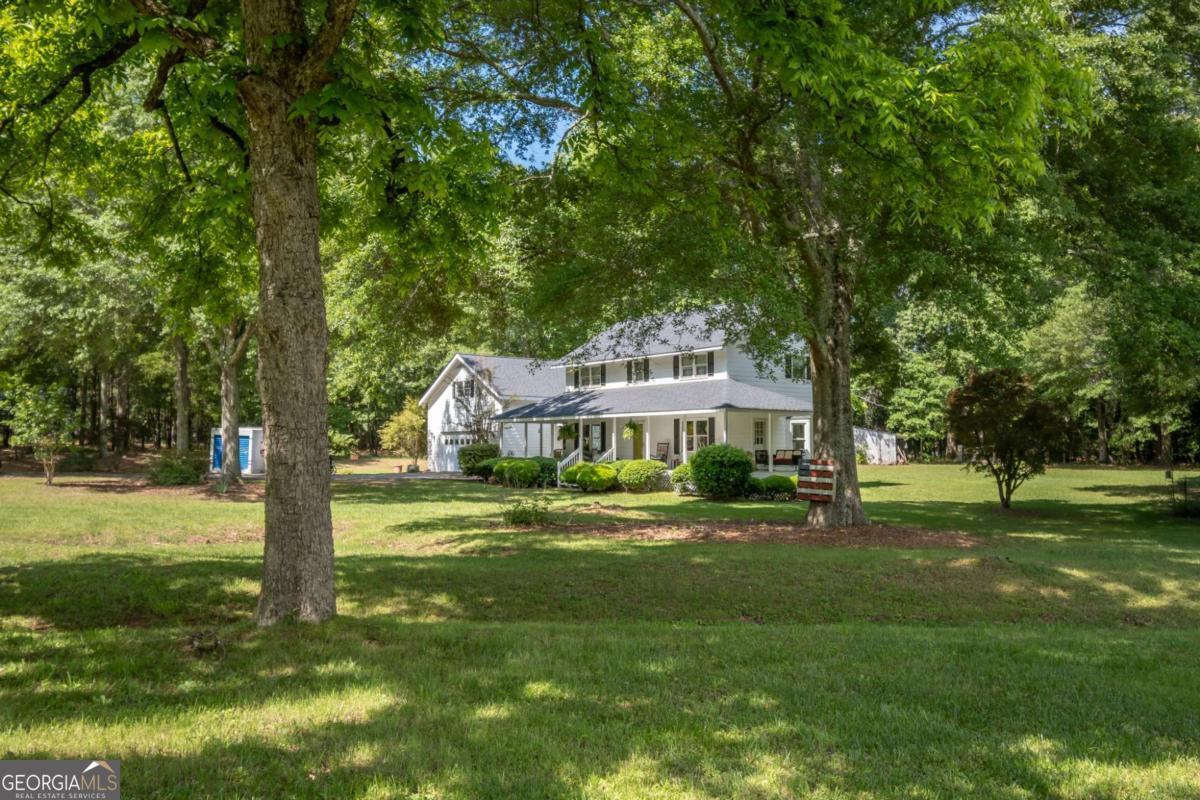Property Photo: 1181 Pete Dickens Road GA 30622