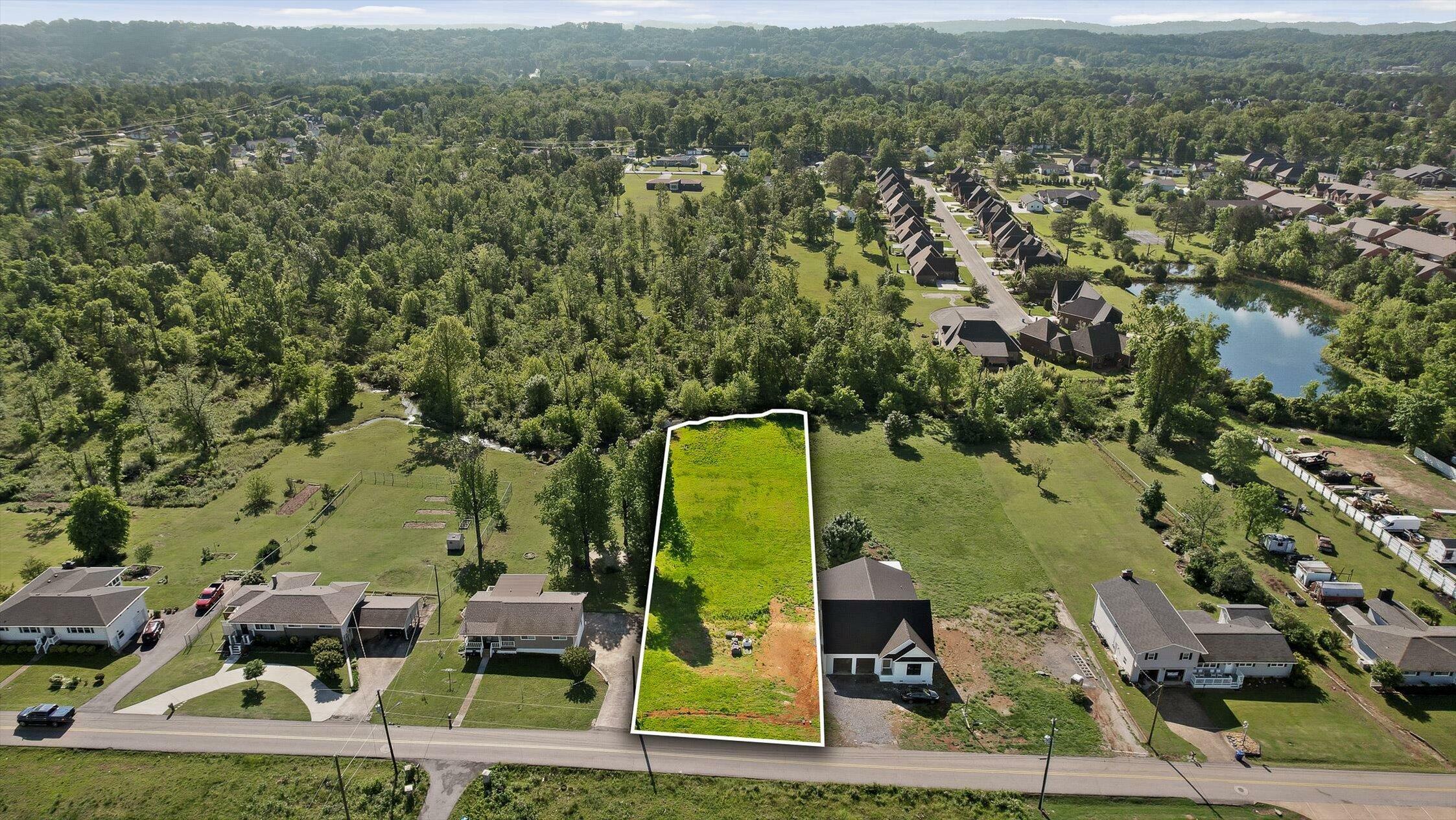 Property Photo:  1740 Gray Road  TN 37421 