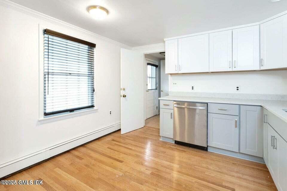 Property Photo: 3 Old Field Point Road 4 CT 06830