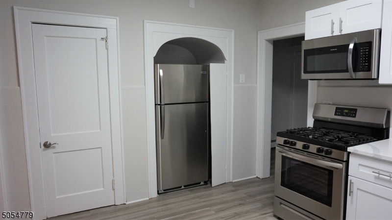 Property Photo: 99 N 15th St 1 R NJ 07003