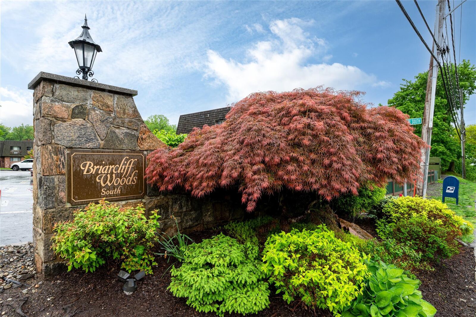 Property Photo:  9-2 Briarcliff Drive S 2  NY 10562 
