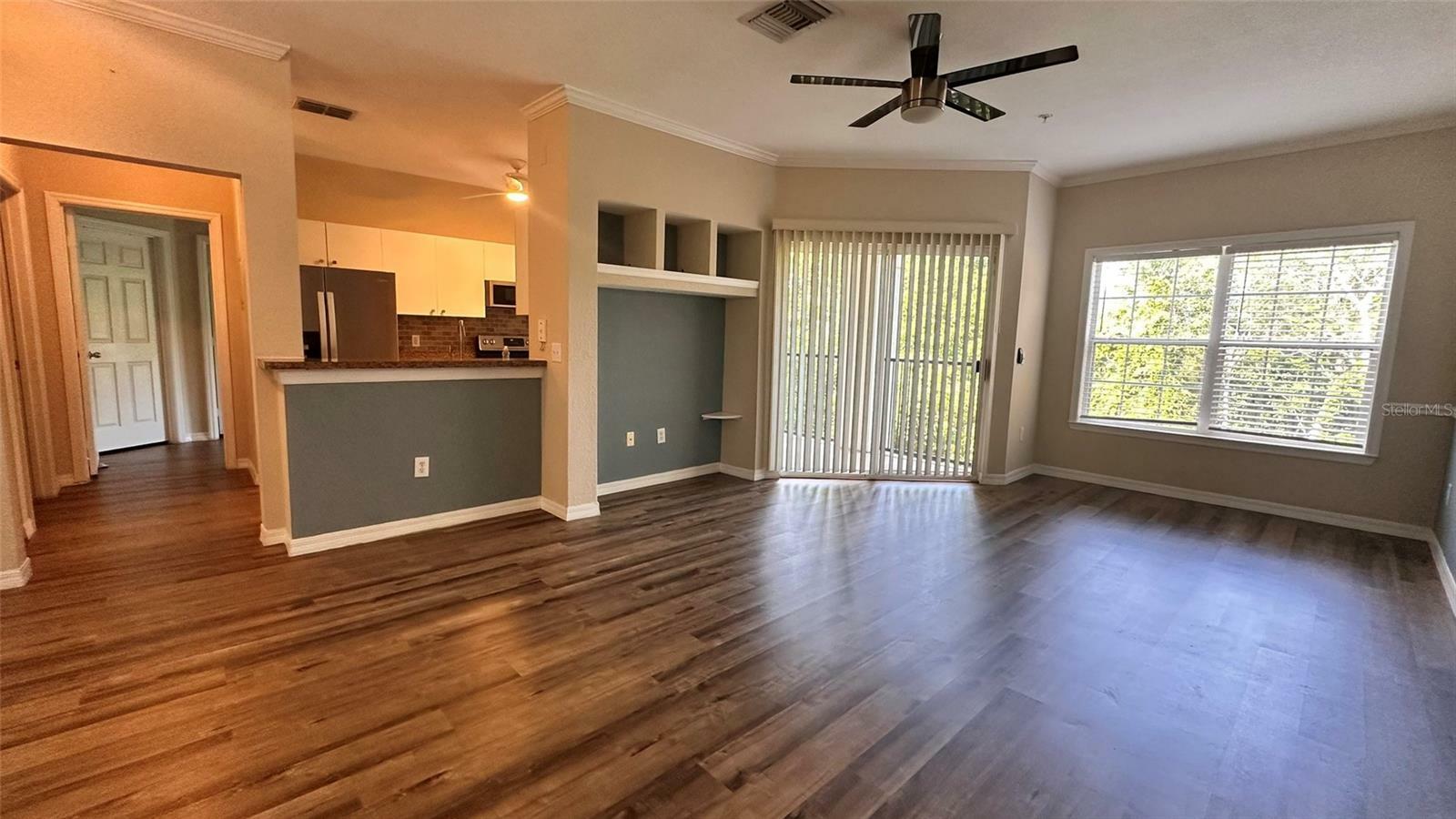 Property Photo: 3577 Conroy Road 334 FL 32839