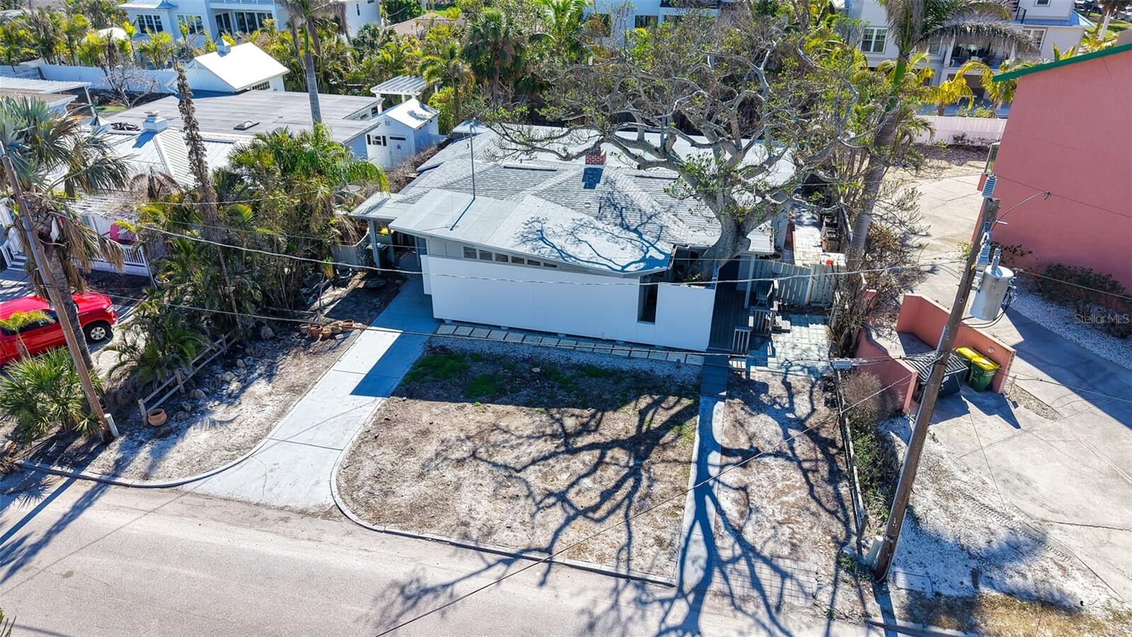 Property Photo:  132 Harrison Drive  FL 34236 