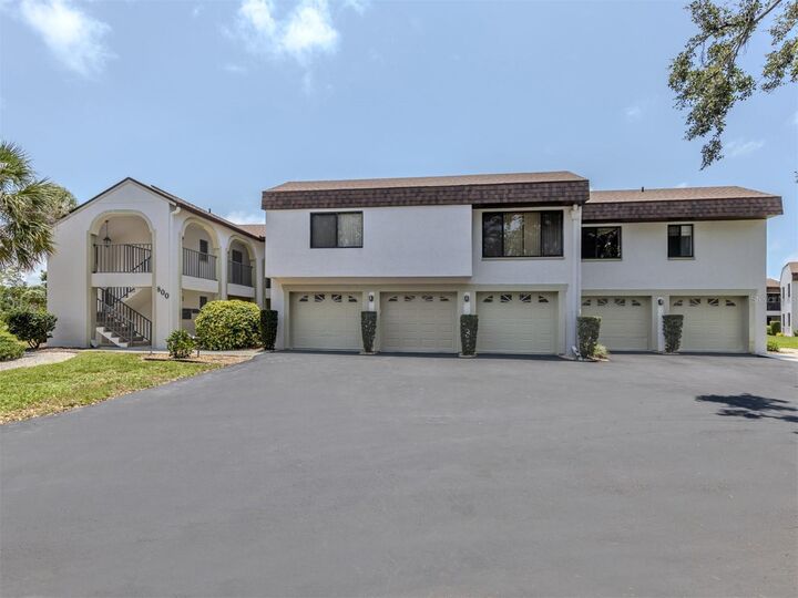 800 Capri Isles Boulevard 124  Venice FL 34292 photo