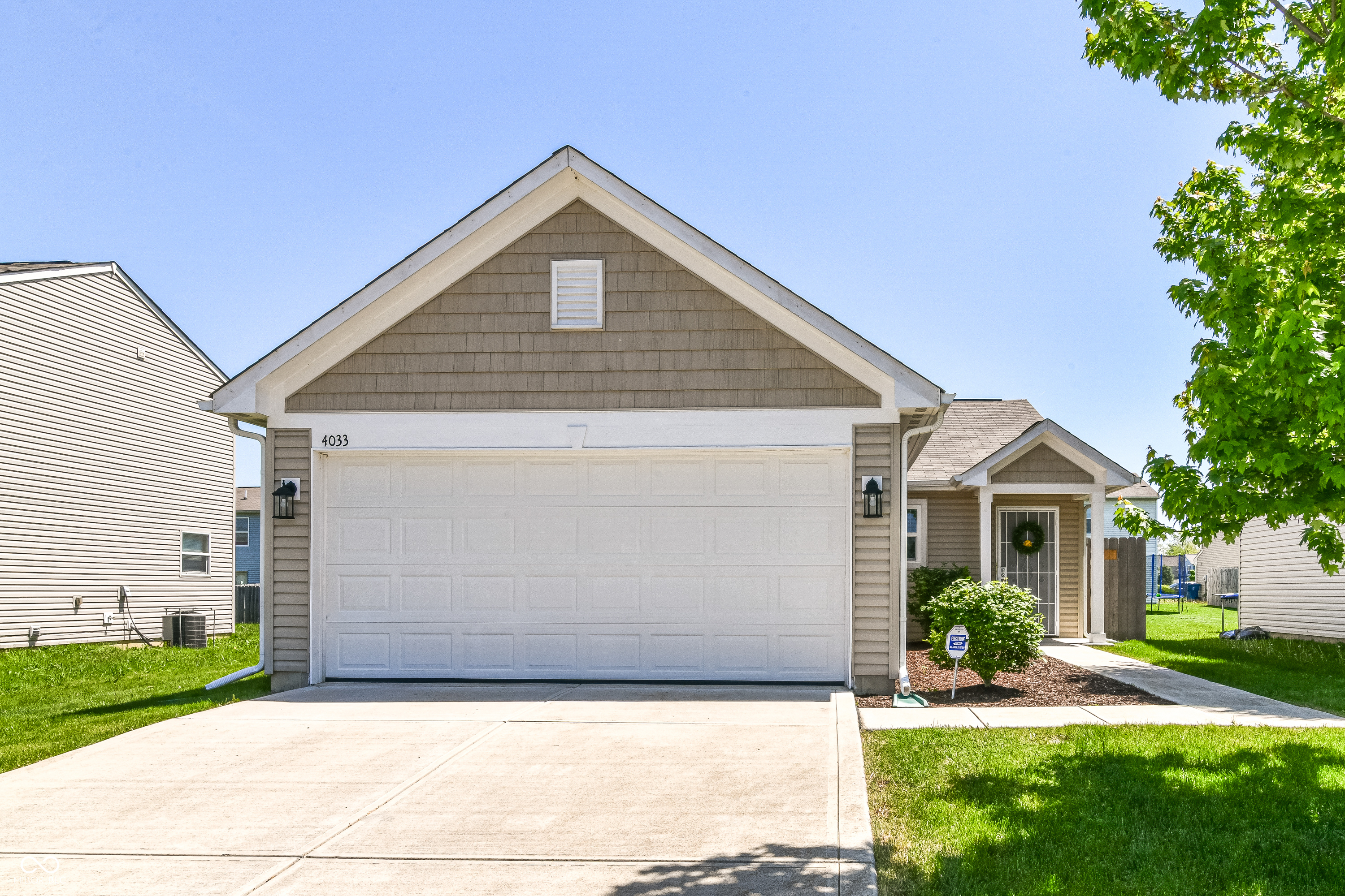 4033 Tahoe Drive  Indianapolis IN 46235 photo