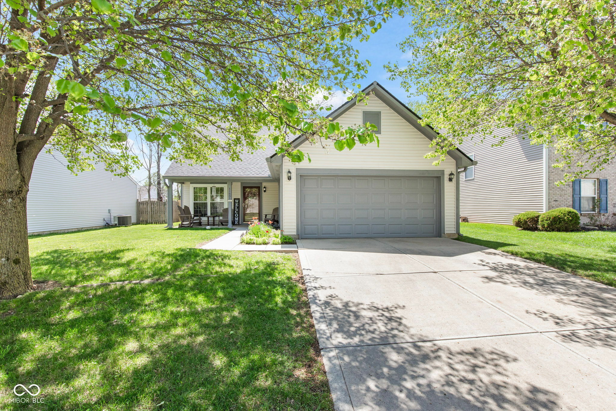 Property Photo: 11651 Beardsley Way IN 46038