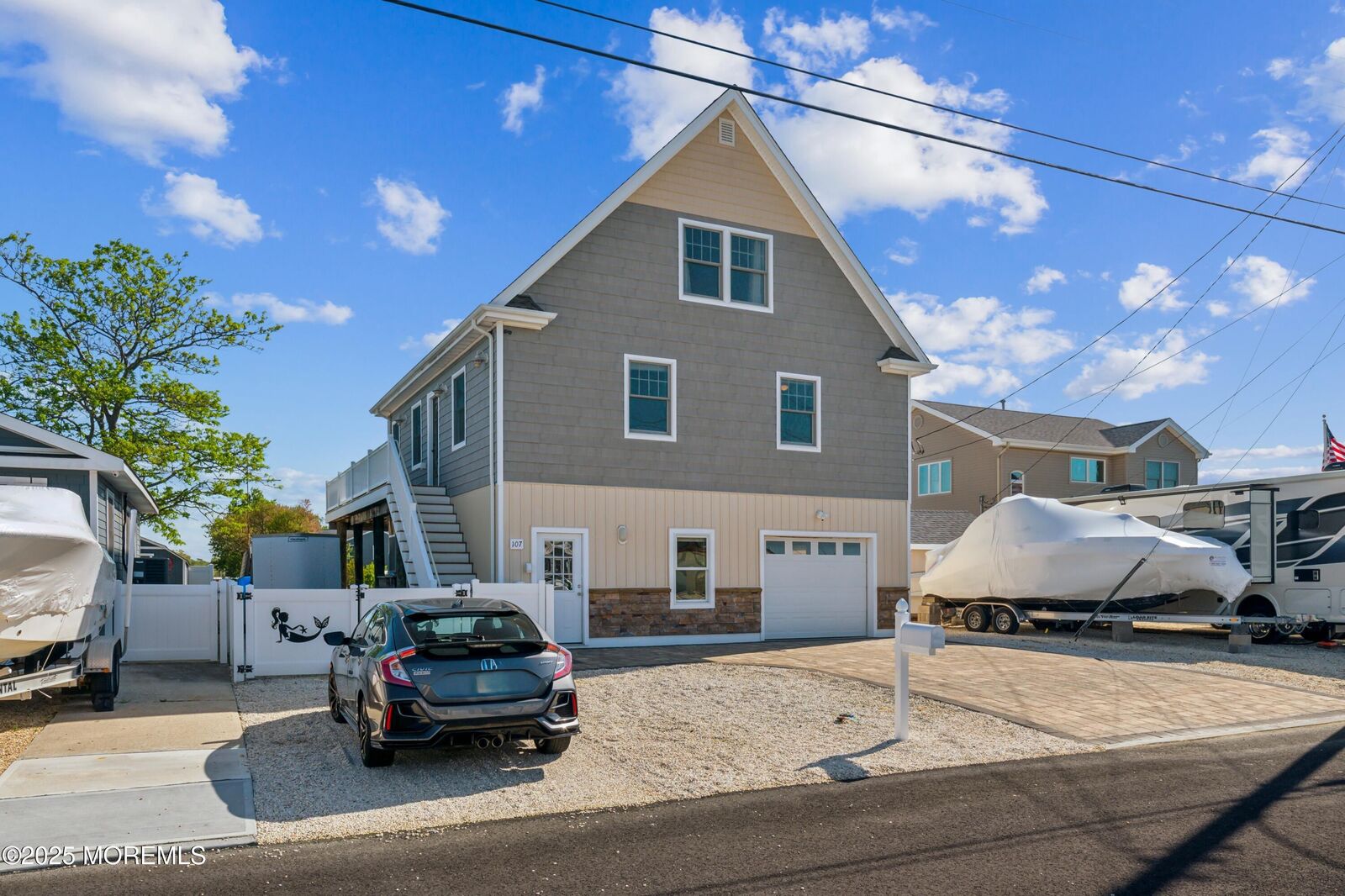 Property Photo:  107 E Thames Road  NJ 08087 