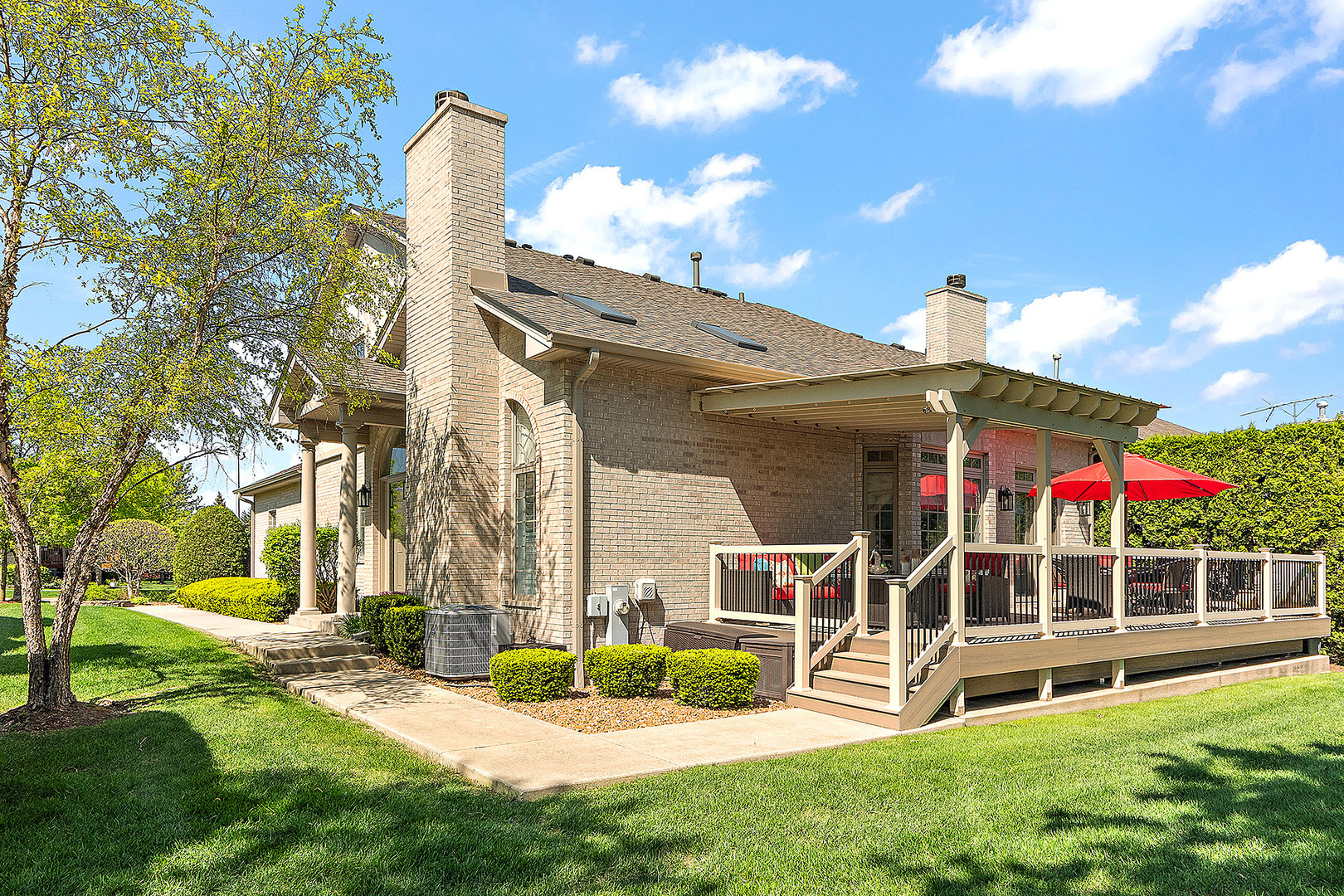 Property Photo: 11127 Karen Drive IL 60467