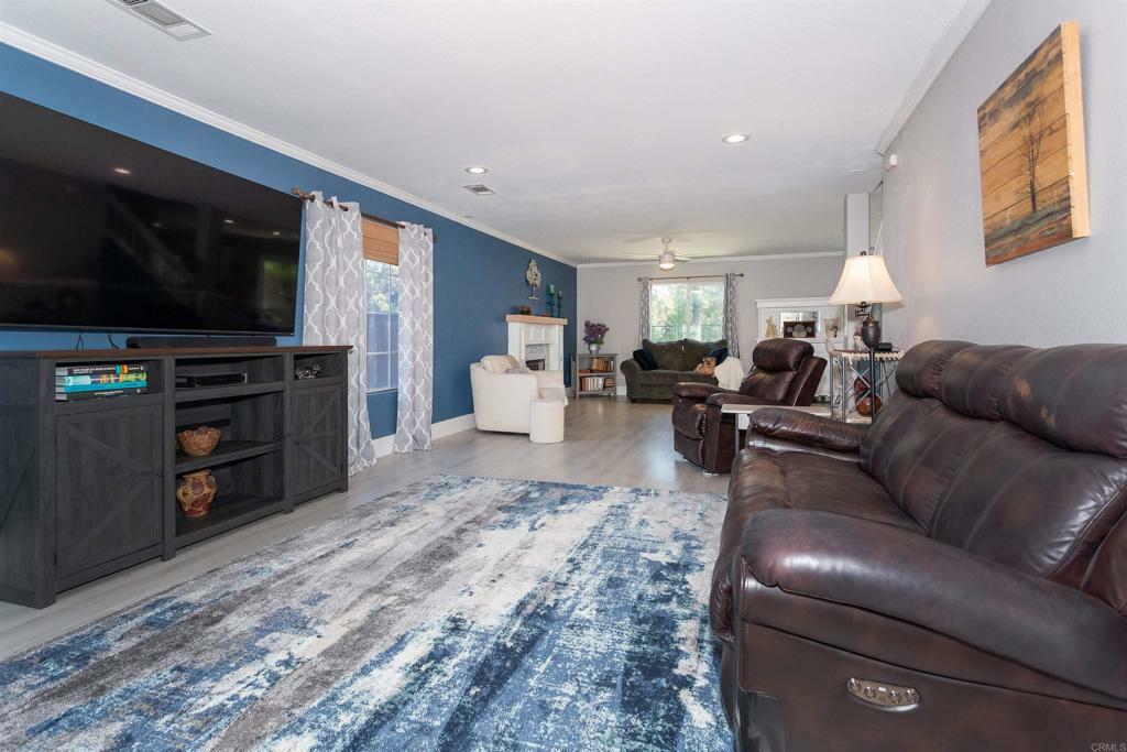 Property Photo:  797 Trailside Place  CA 92078 