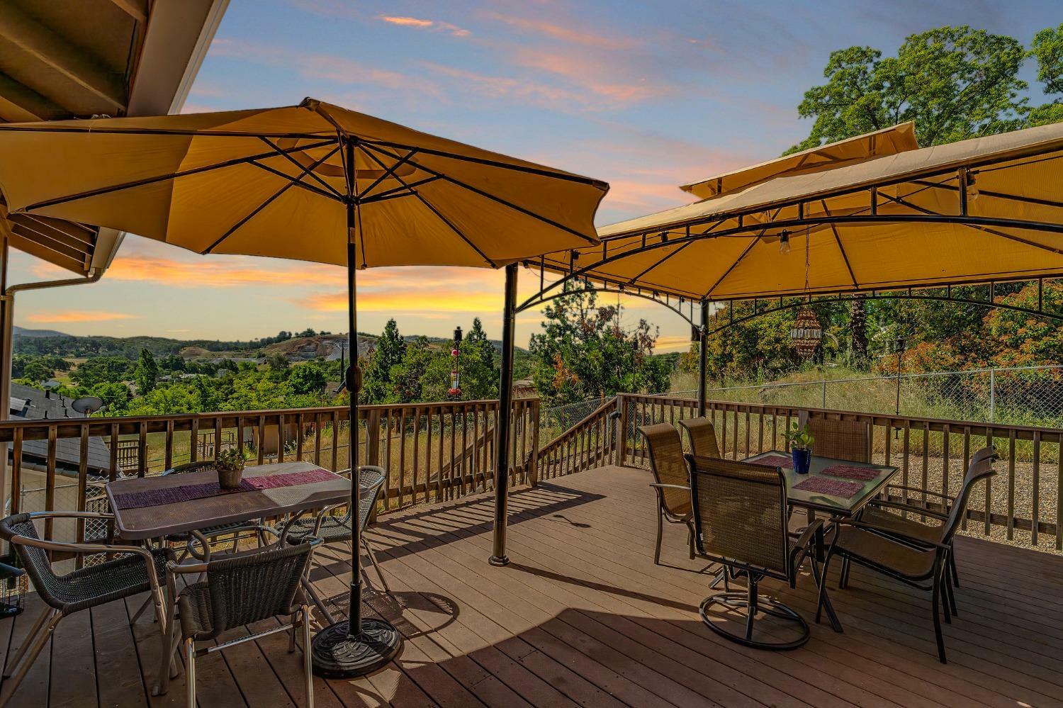 Property Photo: 3302 Crowell Lane CA 95252
