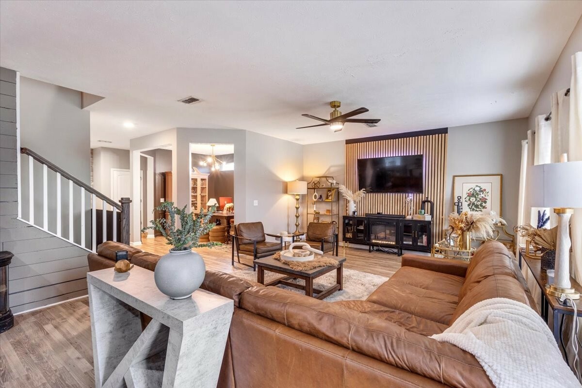 Property Photo: 1616 Alysheba Run TN 37128