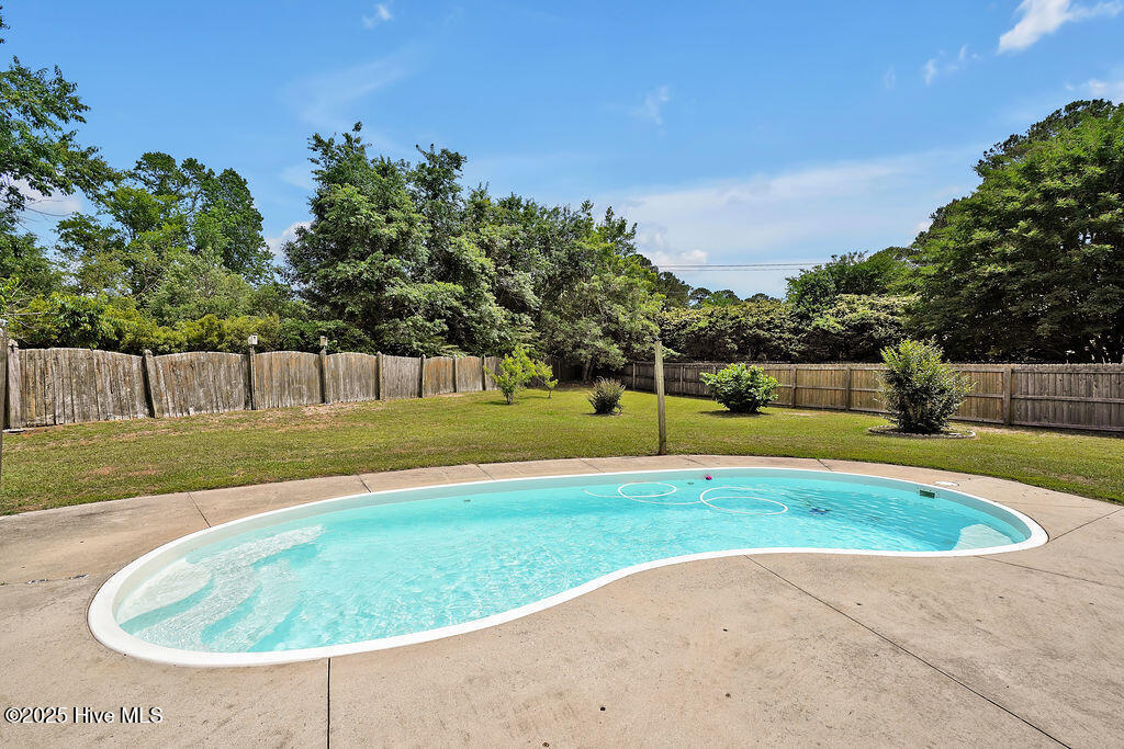 Property Photo: 7102 Haven Way NC 28411