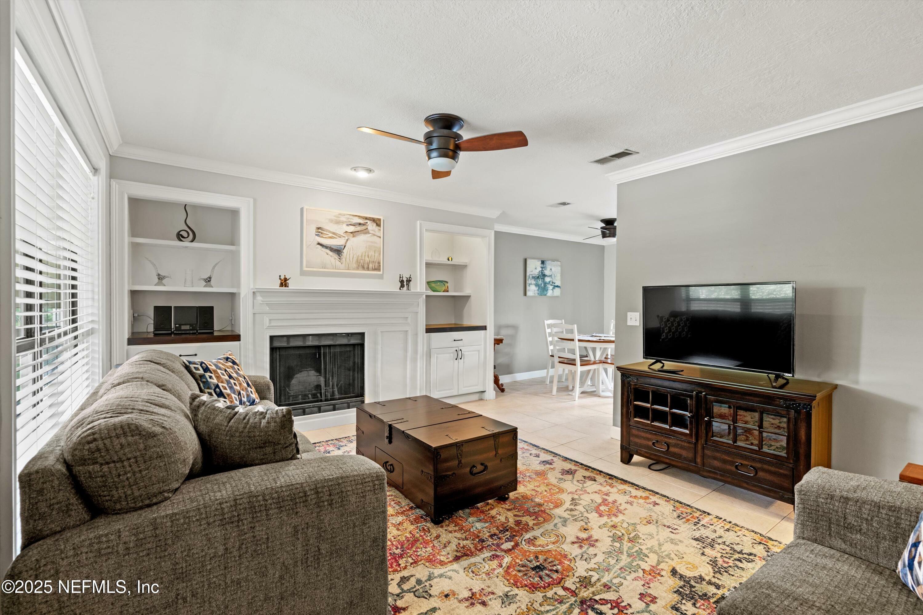 Property Photo: 10200 Belle Rive Boulevard 136 FL 32256