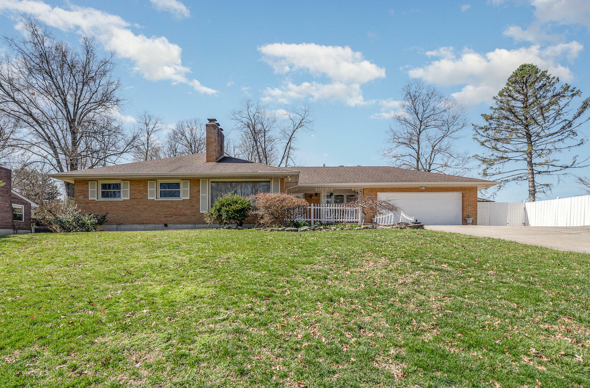 Property Photo: 29 Edgewood Road KY 41017
