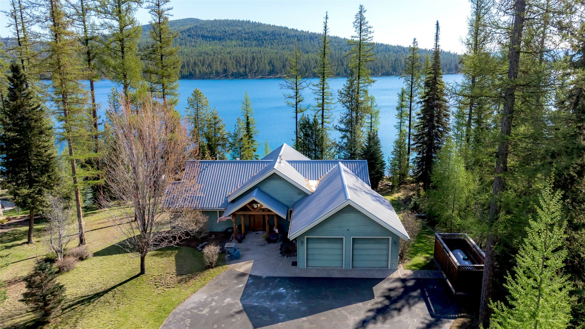 Property Photo: 910 McGregor Lane MT 59925