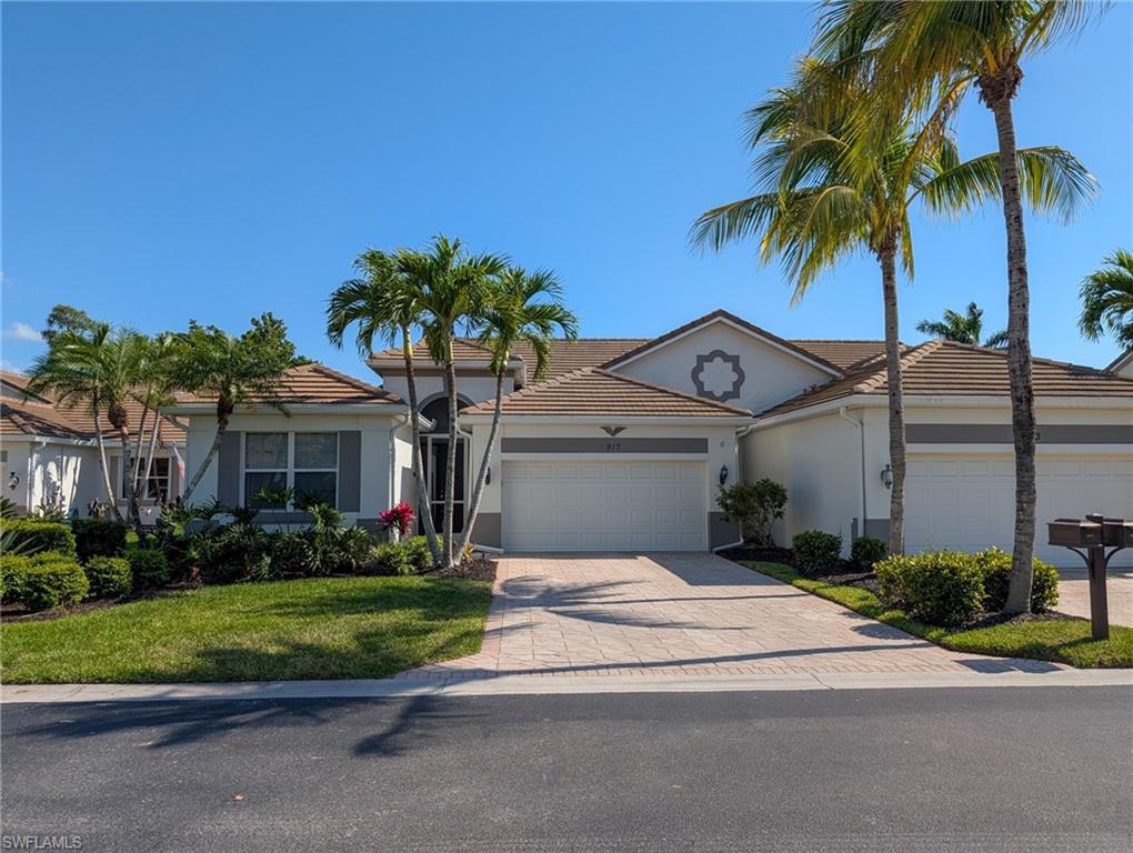Property Photo: 917 Fairhaven Ct 29 FL 34104