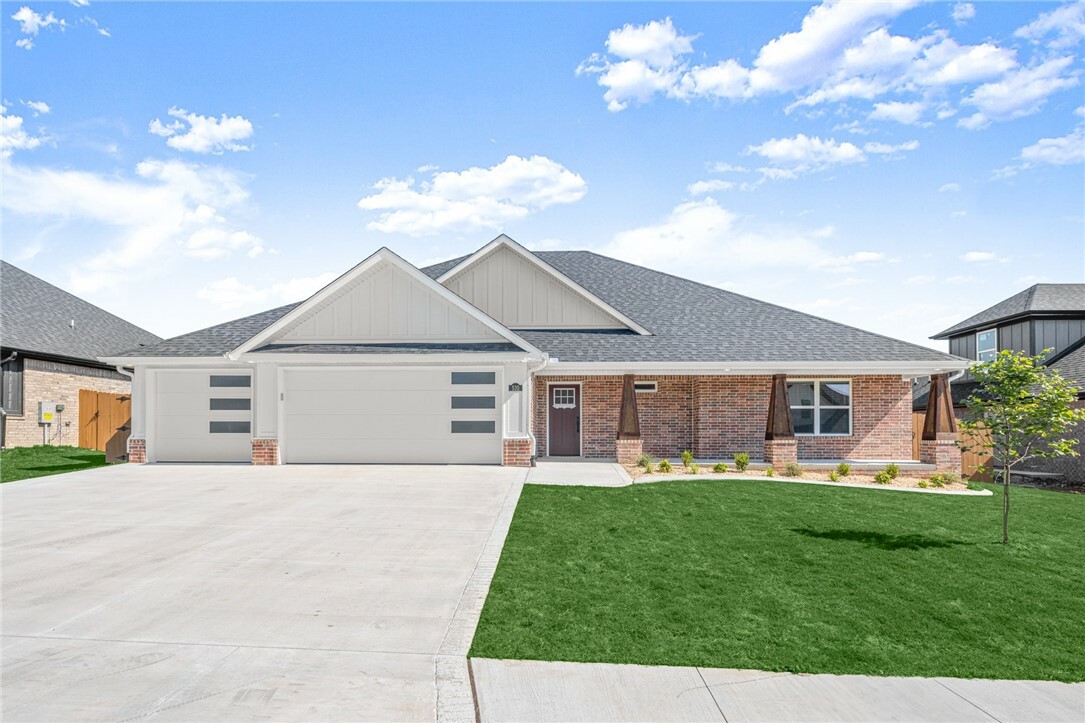 510 Bronco Street  Centerton AR 72719 photo