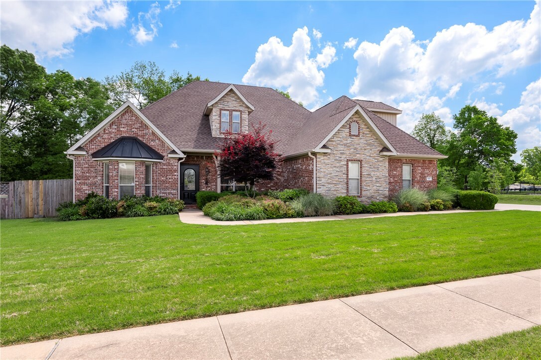 611 Sims Drive  Bentonville AR 72712 photo