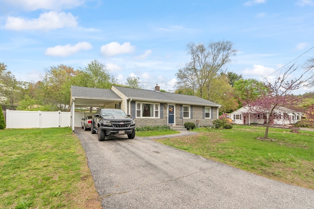 Property Photo: 2608 Providence MA 01534