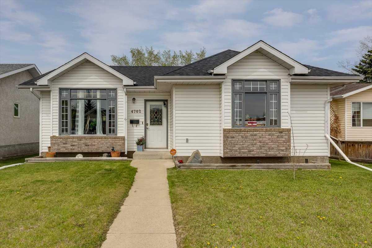4702 55 Avenue  Lacombe AB T4L 1H5 photo