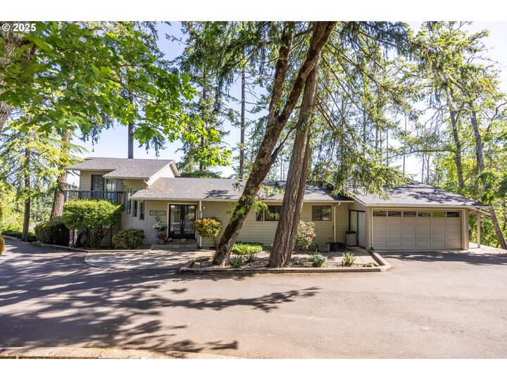 34846 34844 Matthews Rd  Eugene OR 97405 photo