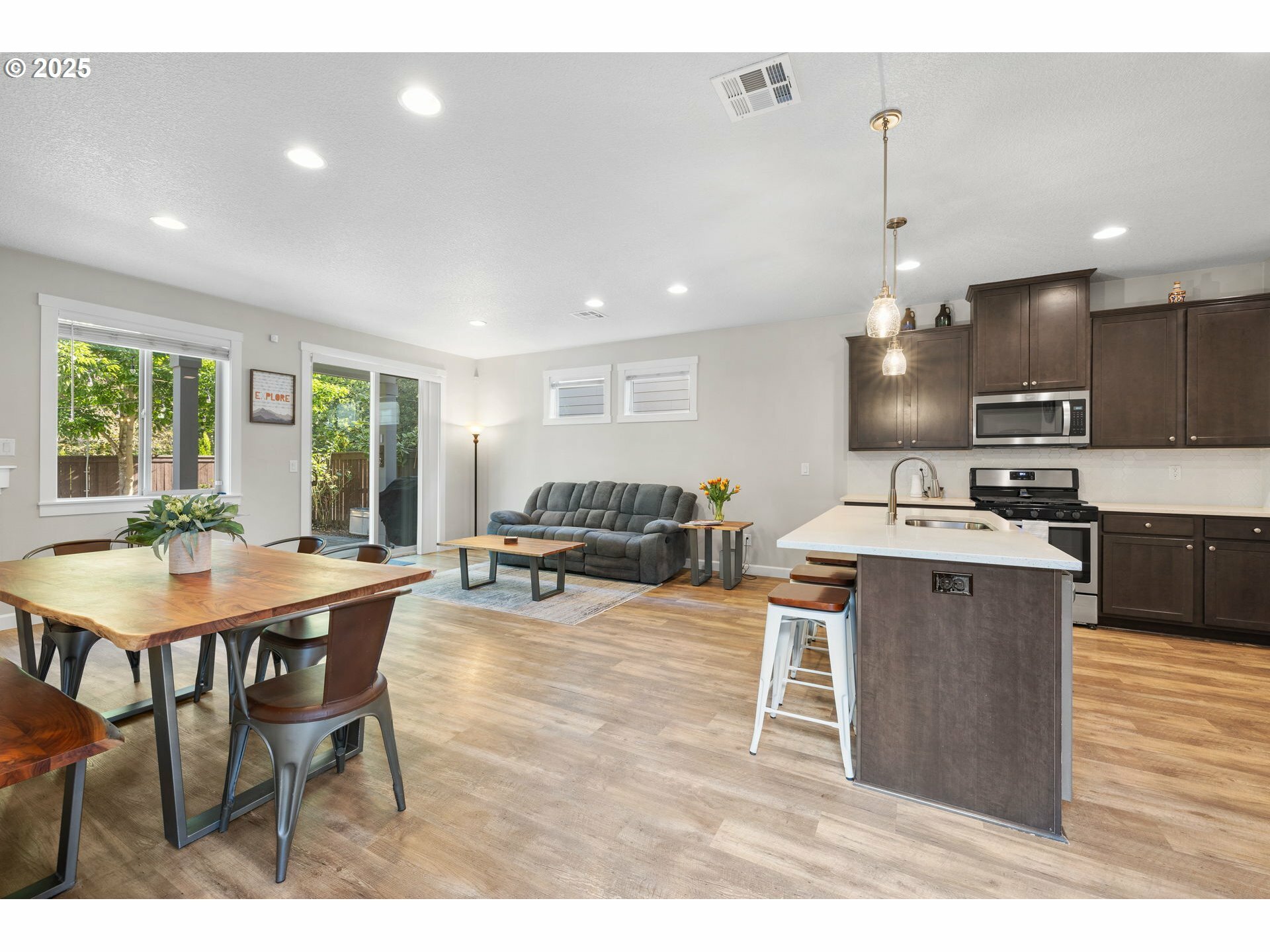 Property Photo: 1740 NE 146th St WA 98686