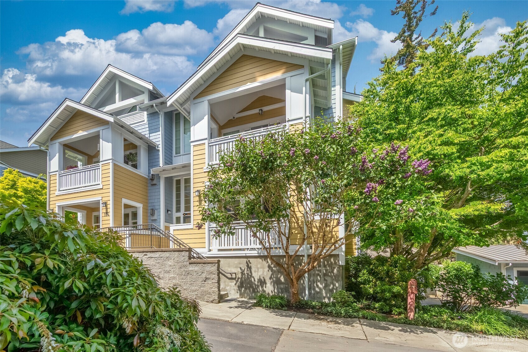 156  Hall Brothers Lp 102  Bainbridge Island WA 98110 photo