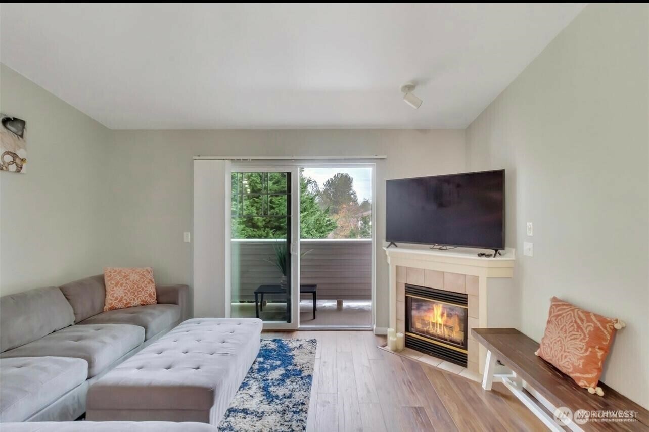 Property Photo: 1001 W Casino Road F305 WA 98204