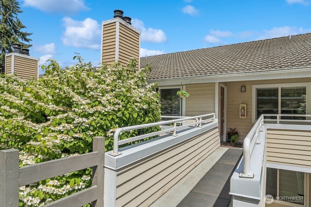 21311 W 52nd Avenue E 229  Mountlake Terrace WA 98043 photo