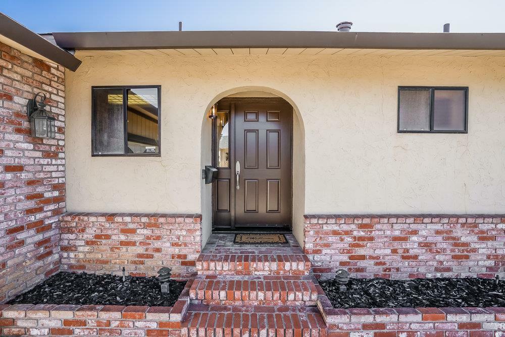 Property Photo: 2500 Catalpa Way CA 94066