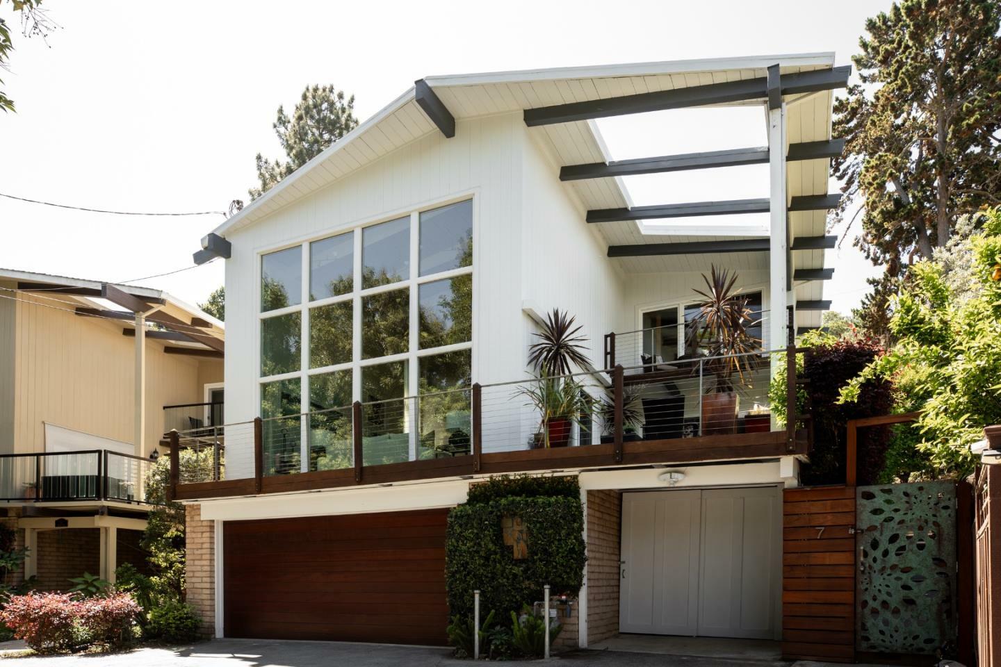 Property Photo: 7 Phillip Lane CA 94070