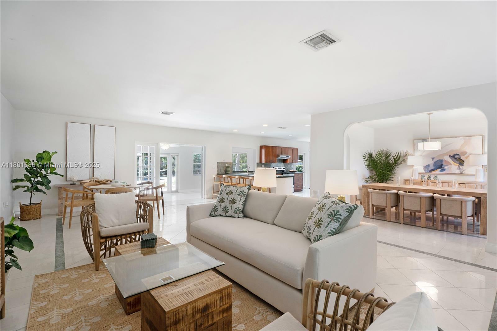 Property Photo: 8700 SW 64th Ave FL 33156