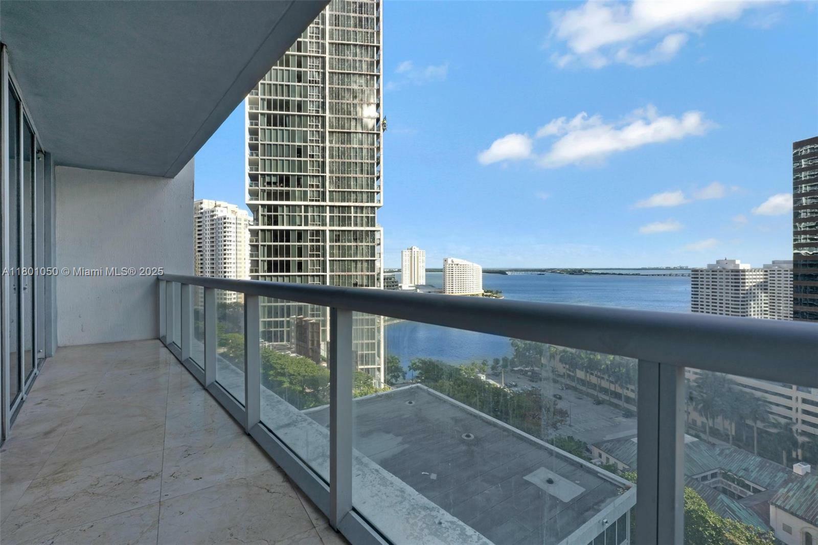485 Brickell Ave 1909  Miami FL 33131 photo